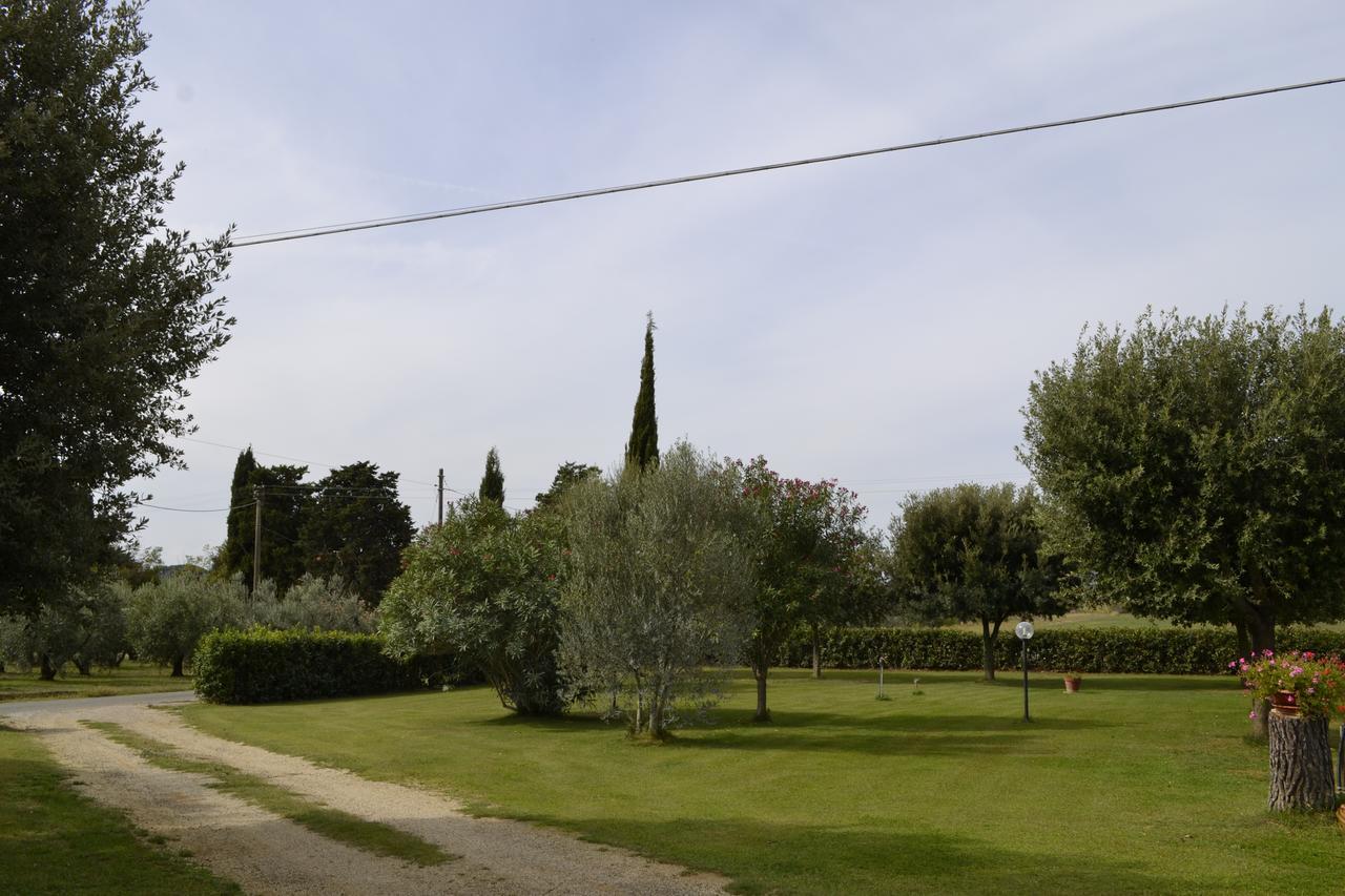 Casa Vacanze Valdamone Суверето Екстериор снимка