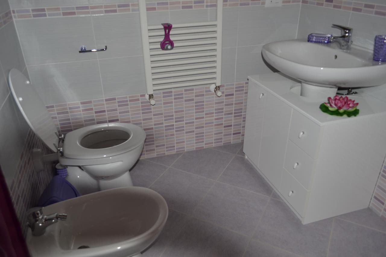 Casa Vacanze Valdamone Суверето Екстериор снимка